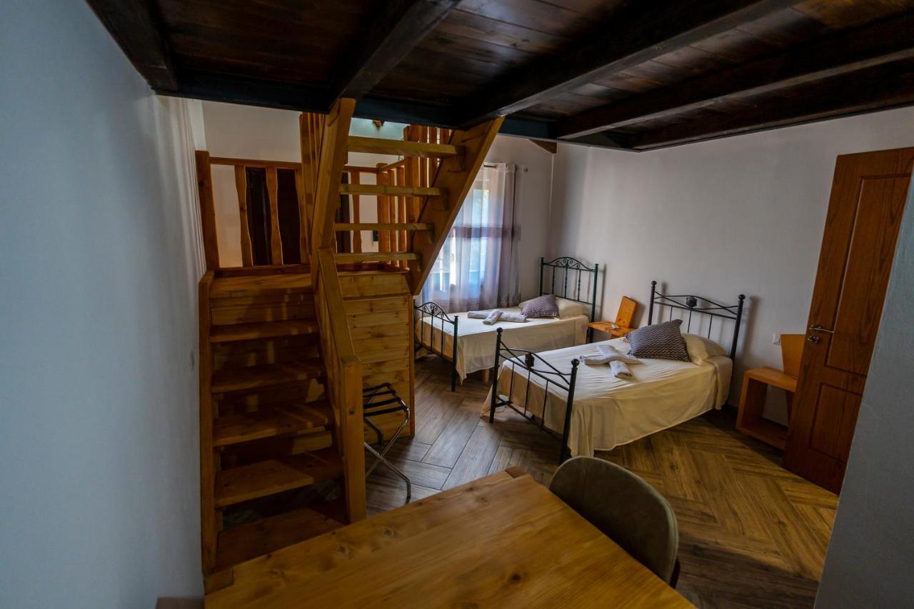 Guesthouse Veni I Gjyshit Nderlysaj المظهر الخارجي الصورة